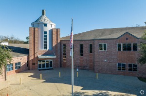 Current Lamar Elementary 2 story structure